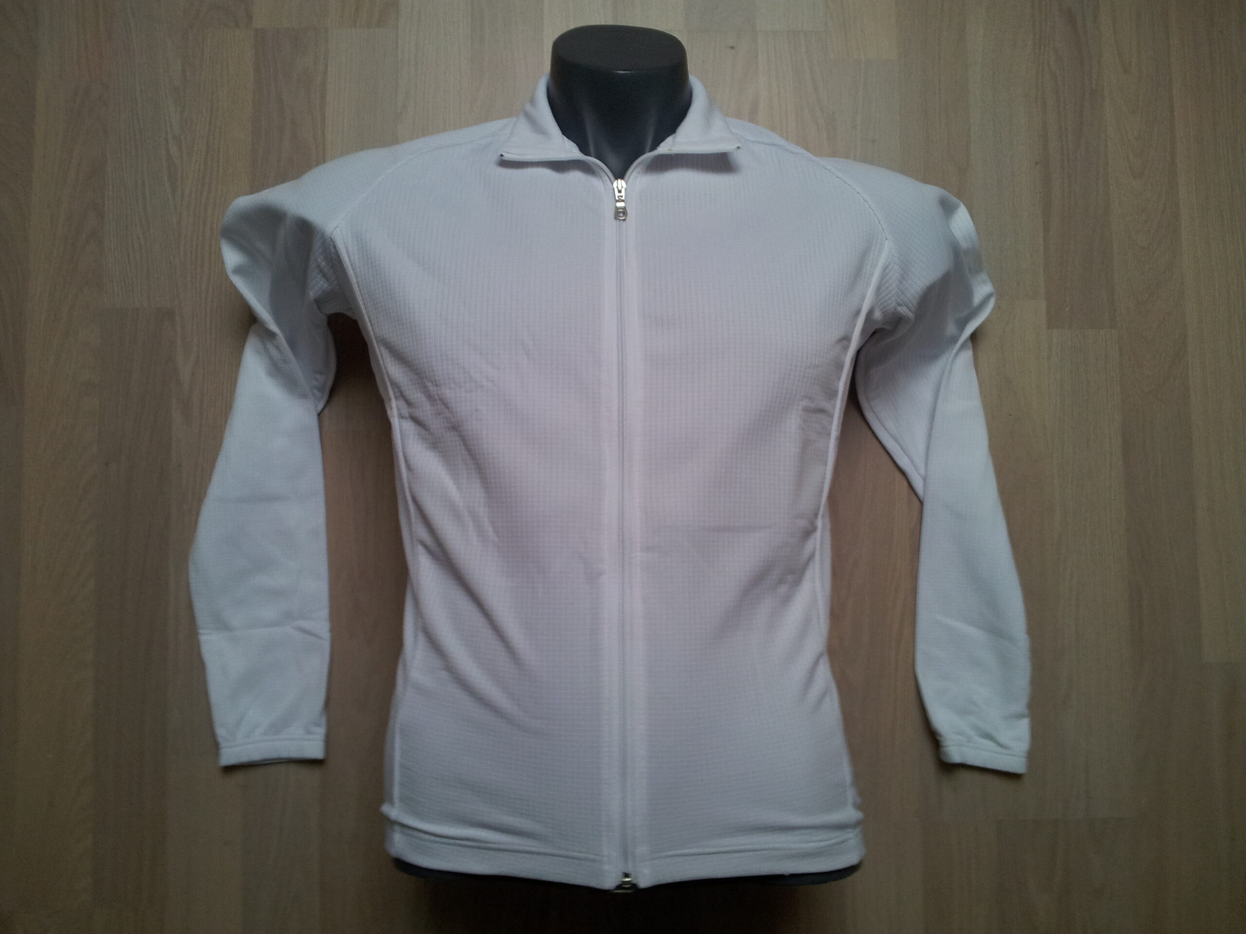 12ULQ-fleece-fietsshirt-enduro-wit-front-scaled-1.jpg